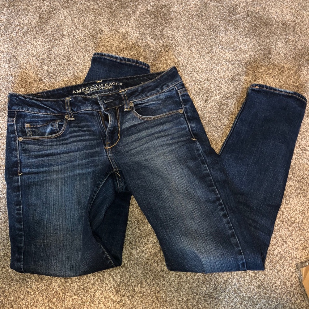 American eagle dark wash short skinny jeans